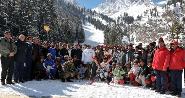 Naltar ski championship